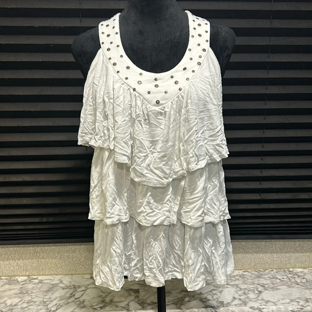 Panhandle Slim Women’s White Studded‎ Accent Ruffle Front Racerback Tank Large